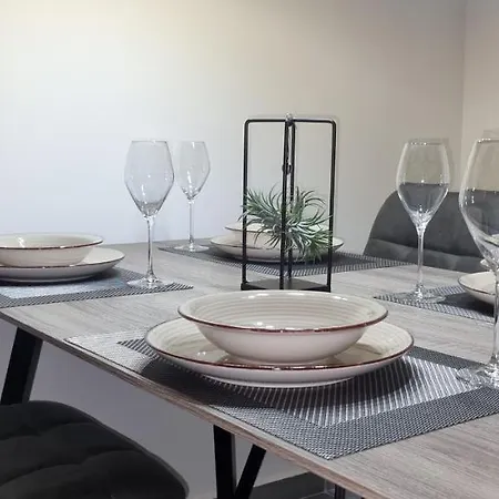 Qr Apartment For Family, Couples, And Friends Stay In Fiume Esterno foto